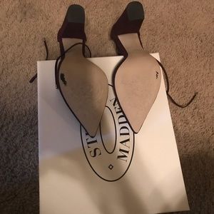 Burgundy Steve Madden Pump